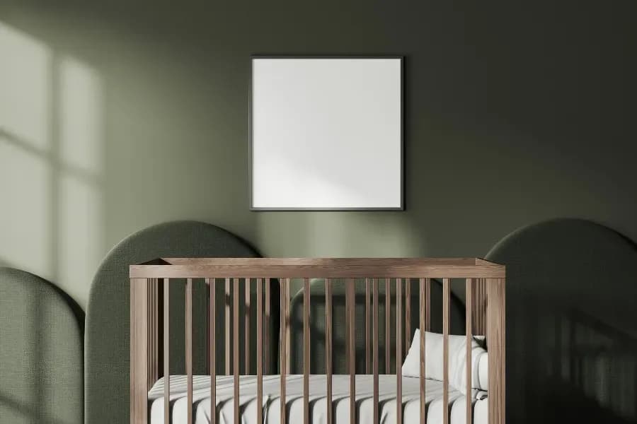 Umbaufähiges Gitterbett für Babys und Kinder